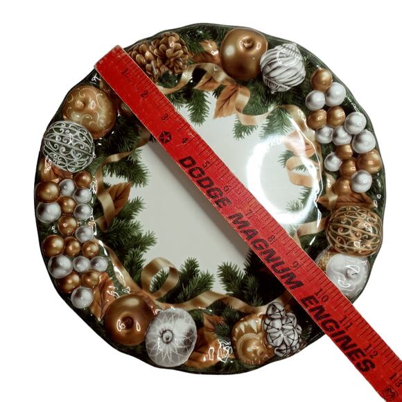 Vintage Green Gold Christmas Serving Trays Platters Decor Set of 2 Plastic 11" - Picture 2 of 11